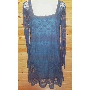 Francesca's Teal Lace Dress with Bell Sleeves Size Small NWT